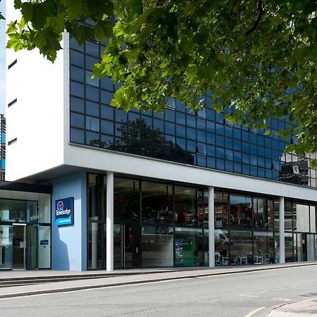 Travelodge Liverpool Central Exterior foto