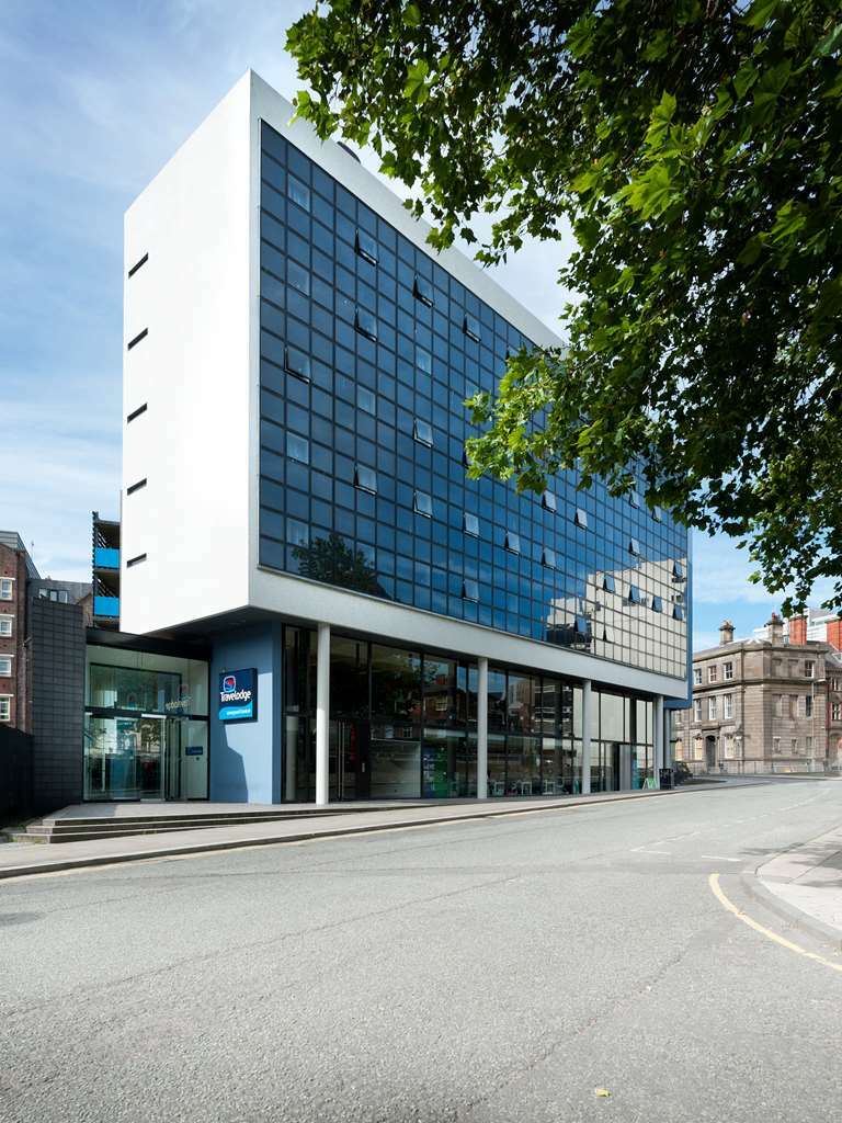Travelodge Liverpool Central Exterior foto
